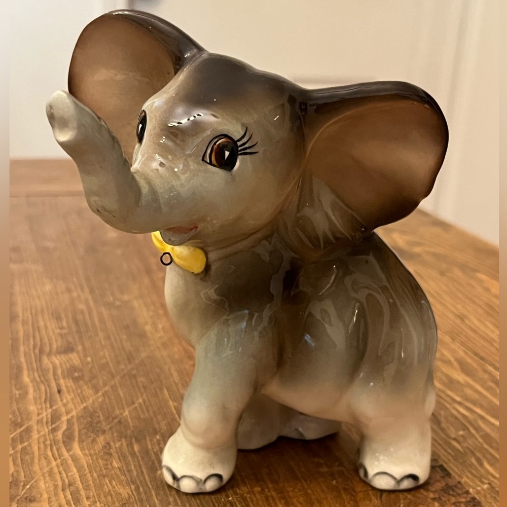 Vintage Lipper & Mann Ceramic Elephant Figurine | Made in Japan | Nursery Decor